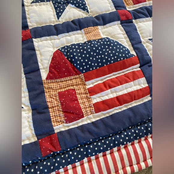Americana Stars & Stripes Handmade 74”/84” Quilt 🇺🇸 Wall Hanging! - Picture 4 of 8